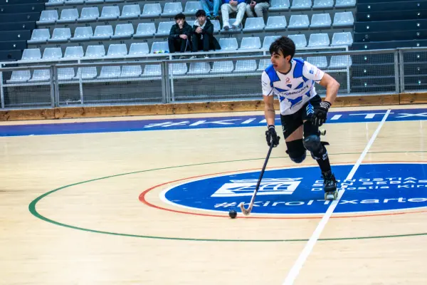 Fotos del partido C.D. MUNDAIZ - C.D.P. GURUTZETA [40]