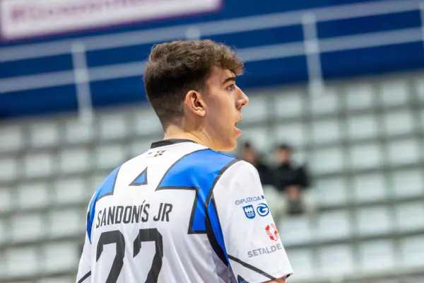 Fotos del partido C.D. MUNDAIZ - C.D.P. GURUTZETA [136]