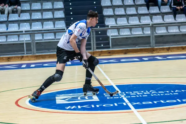 Fotos del partido C.D. MUNDAIZ - C.D.P. GURUTZETA [142]