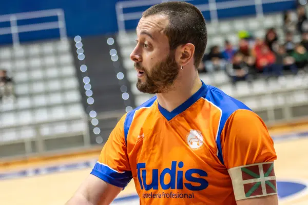 Fotos del partido C.D. MUNDAIZ - C.D.P. GURUTZETA [171]