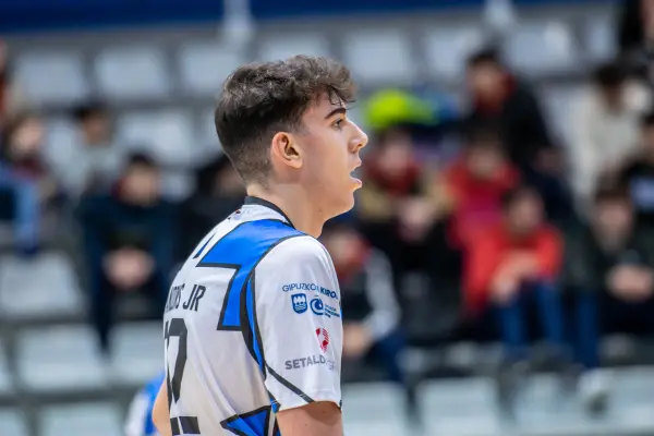 Fotos del partido C.D. MUNDAIZ - C.D.P. GURUTZETA [204]