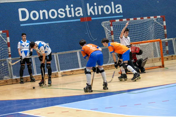 Fotos del partido C.D. MUNDAIZ - C.D.P. GURUTZETA [228]