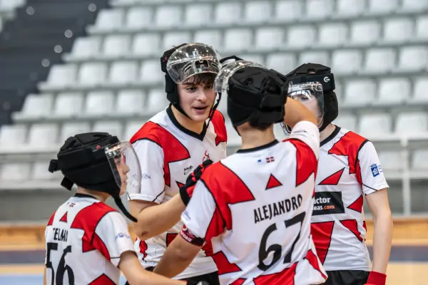 Fotos del partido CD MUNDAIZ B - GATIKAKO IUSTURI [100]