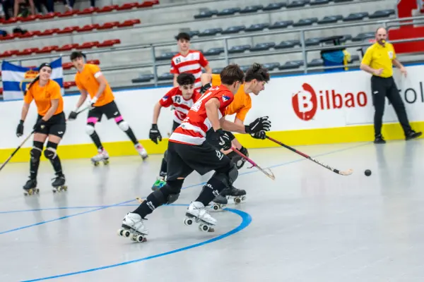 Fotos del partido C.D. MUNDAIZ - HOCKEY VOTO [3]