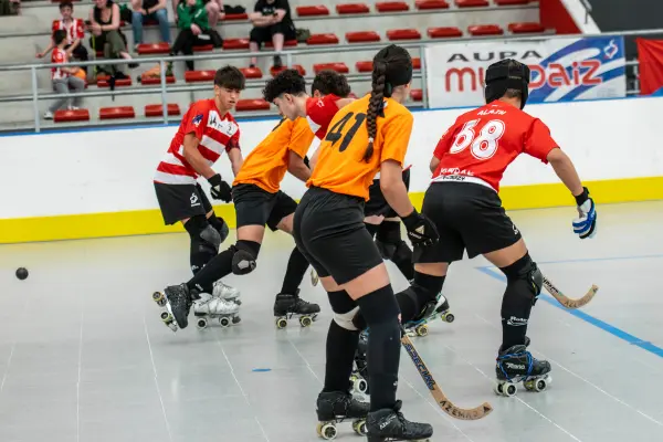 Fotos del partido C.D. MUNDAIZ - HOCKEY VOTO [7]