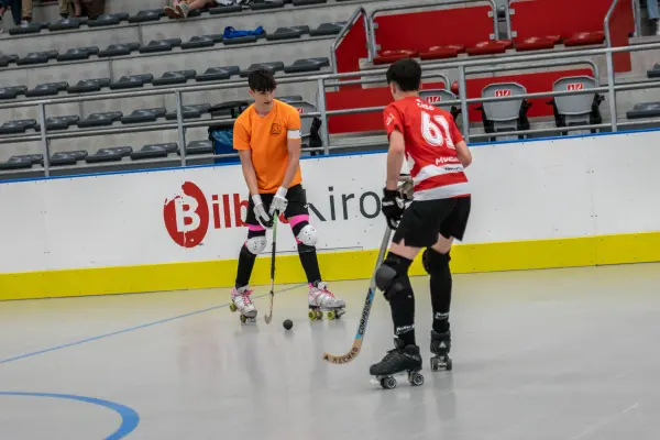 Fotos del partido C.D. MUNDAIZ - HOCKEY VOTO [9]