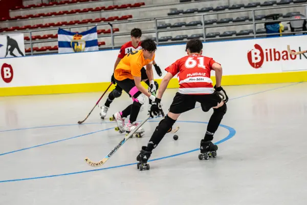Fotos del partido C.D. MUNDAIZ - HOCKEY VOTO [12]