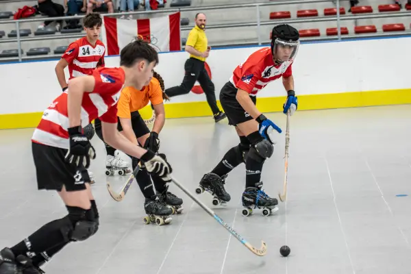 Fotos del partido C.D. MUNDAIZ - HOCKEY VOTO [15]