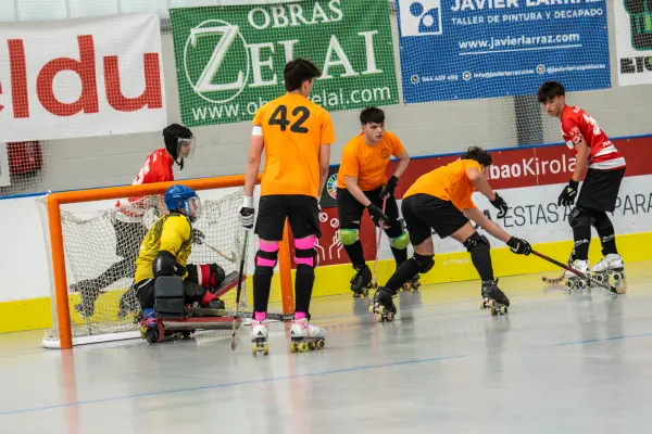 Fotos del partido C.D. MUNDAIZ - HOCKEY VOTO [29]