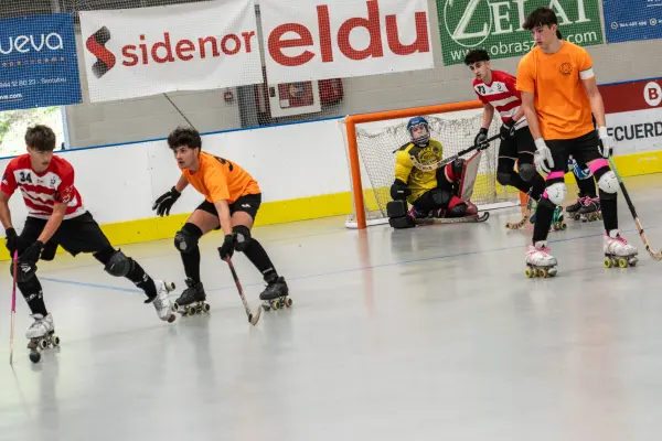 Fotos del partido C.D. MUNDAIZ - HOCKEY VOTO [31]