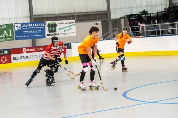 Fotos del partido C.D. MUNDAIZ - HOCKEY VOTO [35]