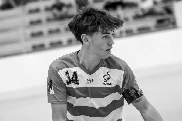 Fotos del partido C.D. MUNDAIZ - HOCKEY VOTO [40]