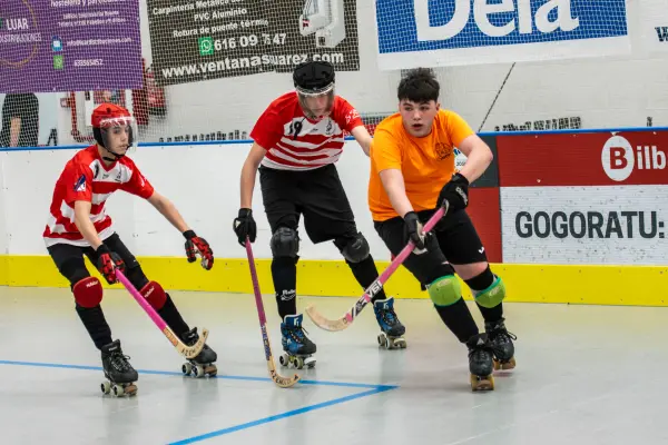 Fotos del partido C.D. MUNDAIZ - HOCKEY VOTO [46]