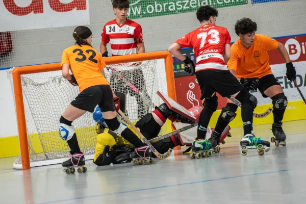 Fotos del partido C.D. MUNDAIZ - HOCKEY VOTO [76]