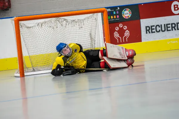 Fotos del partido C.D. MUNDAIZ - HOCKEY VOTO [78]