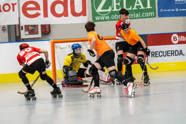 Fotos del partido C.D. MUNDAIZ - HOCKEY VOTO [79]
