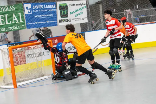 Fotos del partido C.D. MUNDAIZ - HOCKEY VOTO [116]