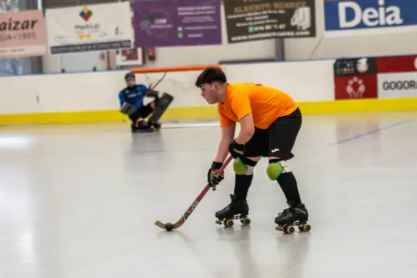 Fotos del partido C.D. MUNDAIZ - HOCKEY VOTO [129]