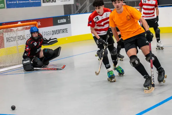 Fotos del partido C.D. MUNDAIZ - HOCKEY VOTO [130]