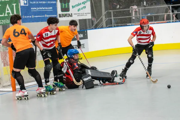 Fotos del partido C.D. MUNDAIZ - HOCKEY VOTO [135]