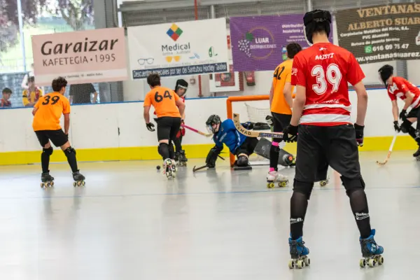 Fotos del partido C.D. MUNDAIZ - HOCKEY VOTO [142]