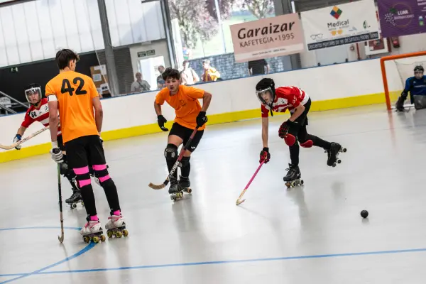 Fotos del partido C.D. MUNDAIZ - HOCKEY VOTO [158]
