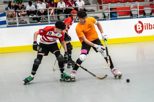 Fotos del partido C.D. MUNDAIZ - HOCKEY VOTO [196]