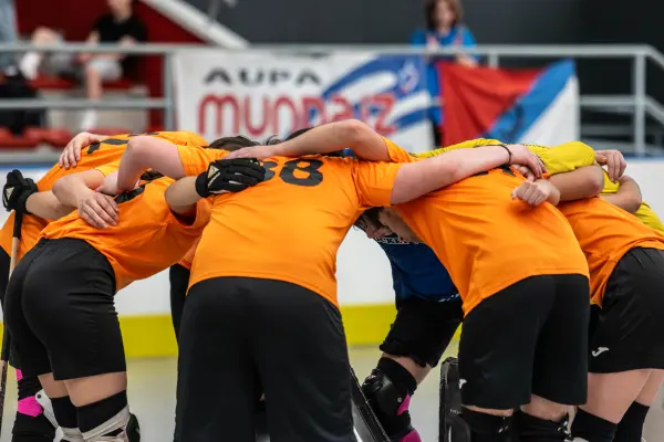 Fotos del partido C.D. MUNDAIZ - HOCKEY VOTO [198]