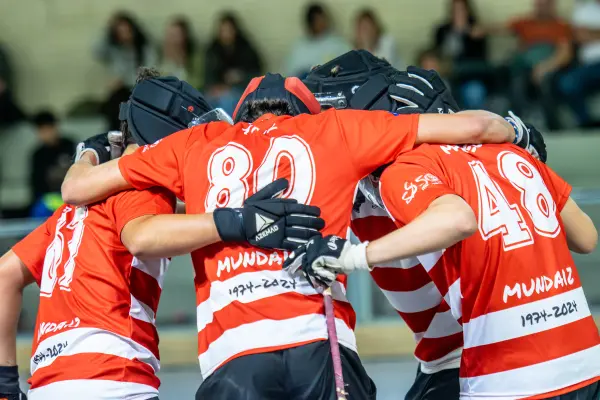 Fotos del partido LOYOLA INDAUTXU A - C.D. MUNDAIZ [104]