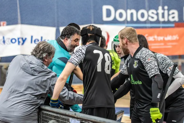 Fotos del partido C.D. MUNDAIZ - LAGUNA NEGRA [2]