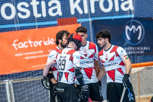 Fotos del partido C.D. MUNDAIZ - LAGUNA NEGRA [13]