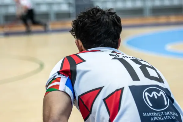 Fotos del partido C.D. MUNDAIZ - UNIV. DEUSTO LOIOLA INDAUTXU [17]