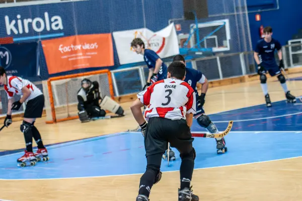 Fotos del partido C.D. MUNDAIZ - UNIV. DEUSTO LOIOLA INDAUTXU [56]