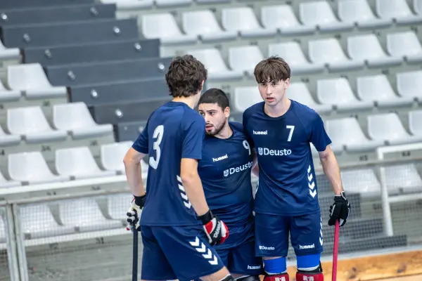 Fotos del partido C.D. MUNDAIZ - UNIV. DEUSTO LOIOLA INDAUTXU [83]