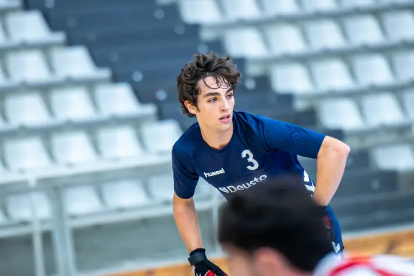 Fotos del partido C.D. MUNDAIZ - UNIV. DEUSTO LOIOLA INDAUTXU [127]