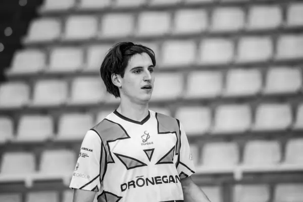 Fotos del partido C.D. MUNDAIZ - UNIV. DEUSTO LOIOLA INDAUTXU [130]