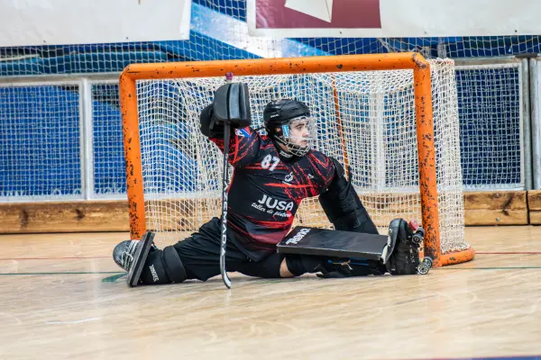 Fotos del partido C.D. MUNDAIZ - OBERENA AUTOESCUELA INDURAIN [13]