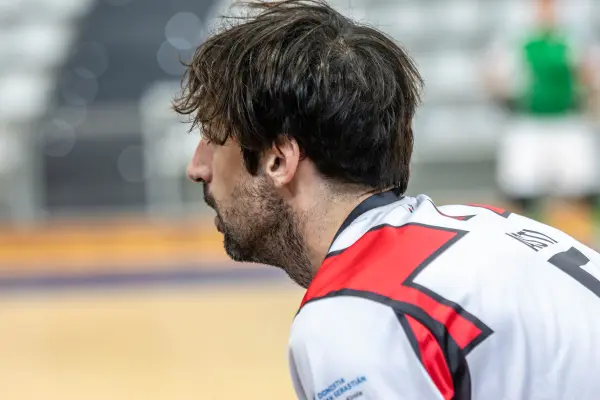 Fotos del partido C.D. MUNDAIZ - OBERENA AUTOESCUELA INDURAIN [16]