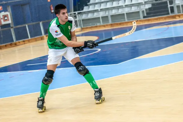 Fotos del partido C.D. MUNDAIZ - OBERENA AUTOESCUELA INDURAIN [108]