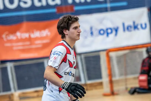 Fotos del partido C.D. MUNDAIZ - OBERENA AUTOESCUELA INDURAIN [184]