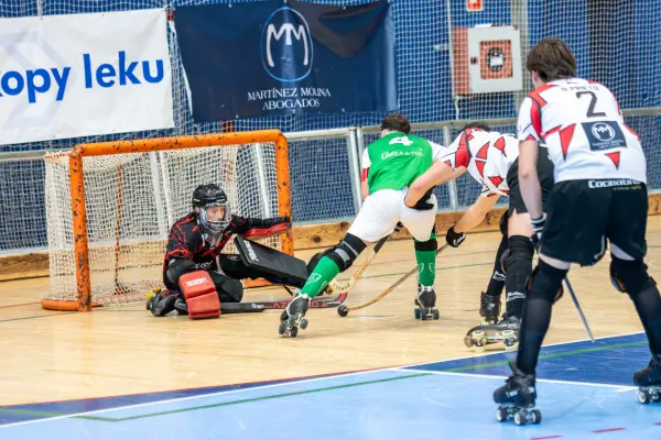 Fotos del partido C.D. MUNDAIZ - OBERENA AUTOESCUELA INDURAIN [196]