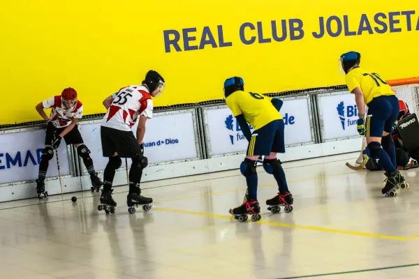 Fotos del partido R.C. JOLASETA A - C.D. MUNDAIZ [23]