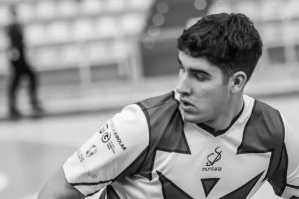 Fotos del partido C.D. MUNDAIZ - BAT GORA [18]