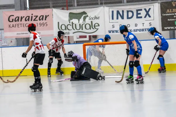 Fotos del partido SANTUTXU H.T. - C.D. MUNDAIZ [17]