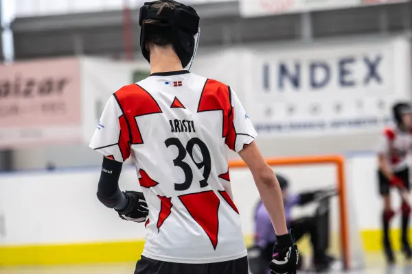 Fotos del partido SANTUTXU H.T. - C.D. MUNDAIZ [42]