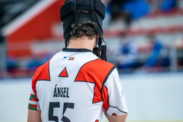 Fotos del partido SANTUTXU H.T. - C.D. MUNDAIZ [168]