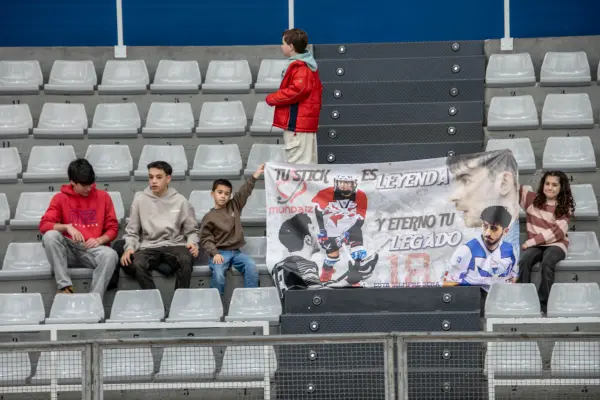 Fotos del partido C.D. MUNDAIZ - C.D. LAGUNAK [2]