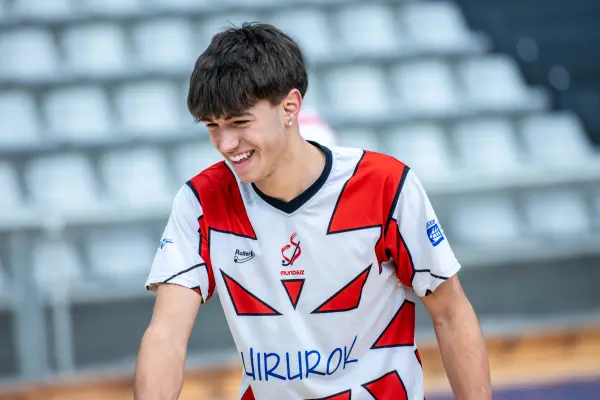 Fotos del partido C.D. MUNDAIZ - C.D. LAGUNAK [106]