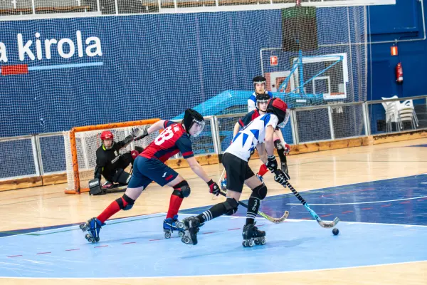 Fotos del partido C.D. MUNDAIZ - LOYOLA INDAUTXU B [33]