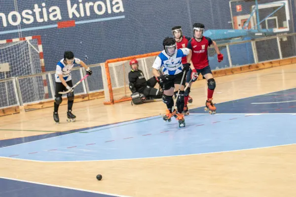 Fotos del partido C.D. MUNDAIZ - LOYOLA INDAUTXU B [57]